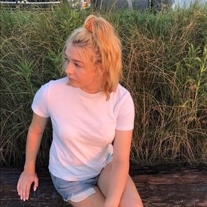 Meet your Posher, Ema